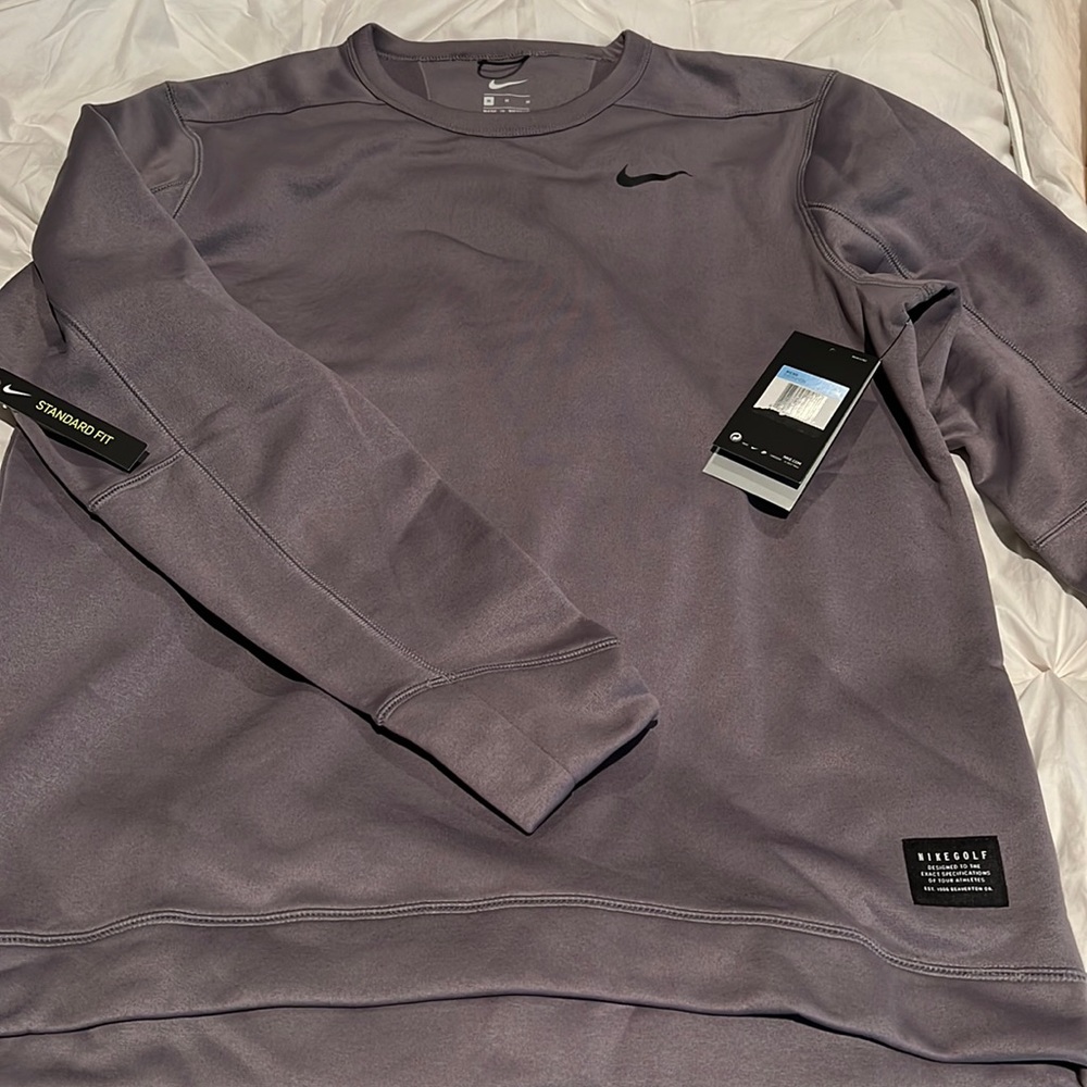 Nike golf gray sweatshirt men’s size medium. NWT
